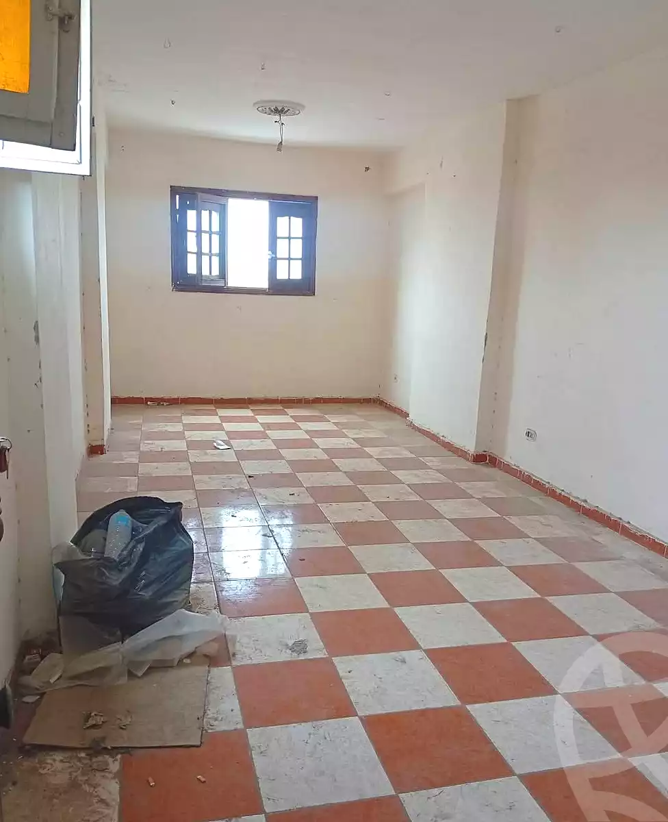 https://aqarmap.com.eg/en/listing/7040700-for-sale-alexandria-sydy-bshr-shr-mlk-hfny