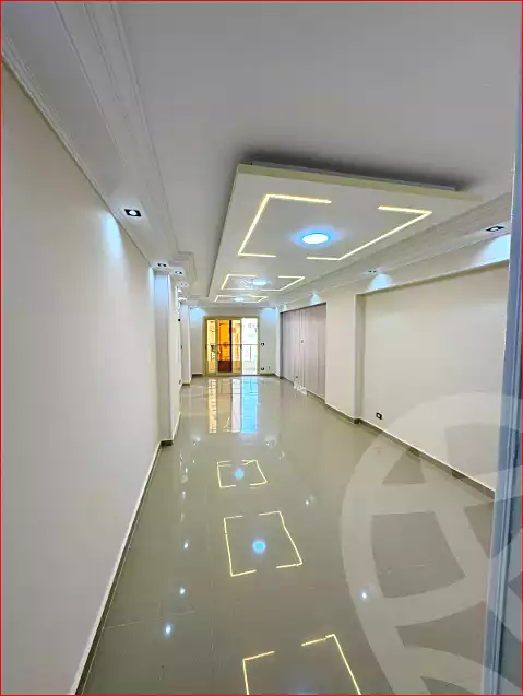 https://aqarmap.com.eg/ar/listing/7040818-for-sale-alexandria-sydy-bshr-sydy-bshr-bhry-shr-khld-bn-lwlyd