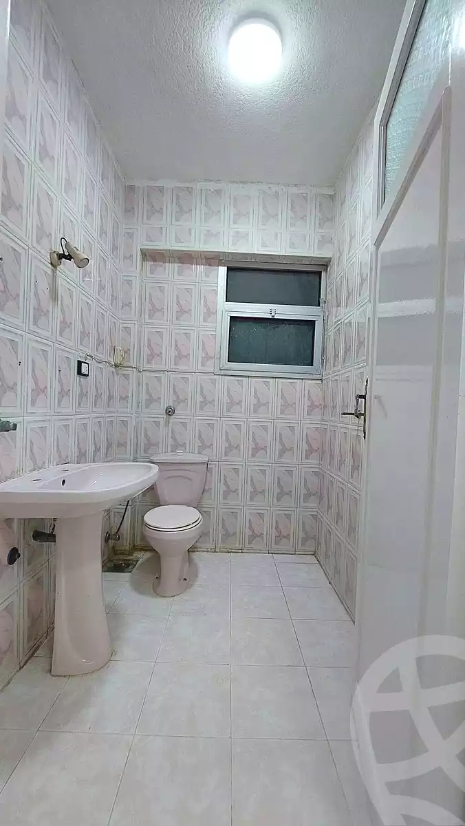 https://aqarmap.com.eg/en/listing/7040879-for-sale-alexandria-al-agamy