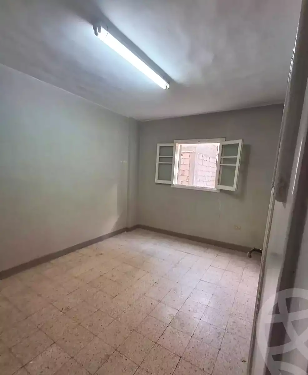 https://aqarmap.com.eg/en/listing/7040882-for-sale-alexandria-lsywf-shamaa