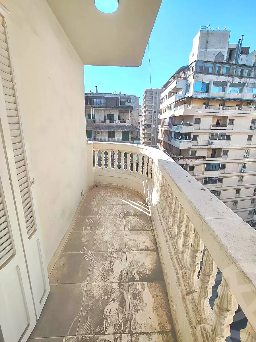 https://aqarmap.com.eg/en/listing/7040951-for-sale-alexandria-miami-shr-jml-bd-lnsr
