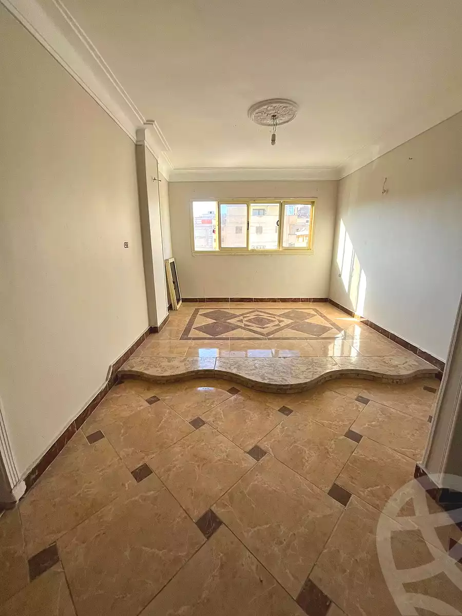 https://aqarmap.com.eg/en/listing/7040955-for-sale-alexandria-lsywf-el-falki