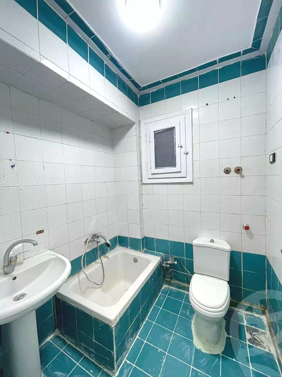 https://aqarmap.com.eg/en/listing/7041005-for-sale-alexandria-al-agamy-shataa-el-nakheel