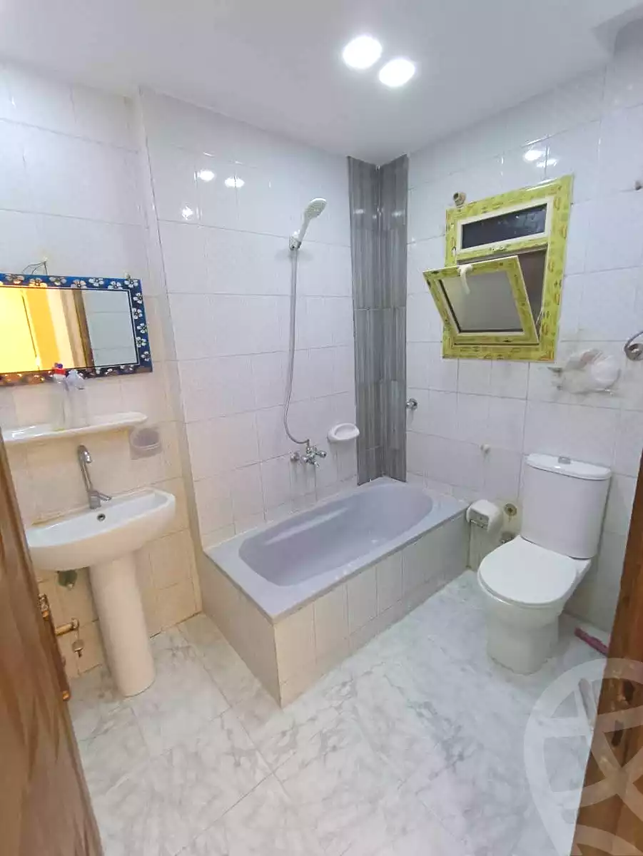 https://aqarmap.com.eg/ar/listing/7041054-for-sale-alexandria-miami-45-street