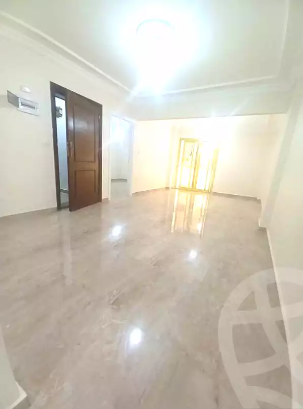 https://aqarmap.com.eg/ar/listing/7041100-for-sale-alexandria-miami