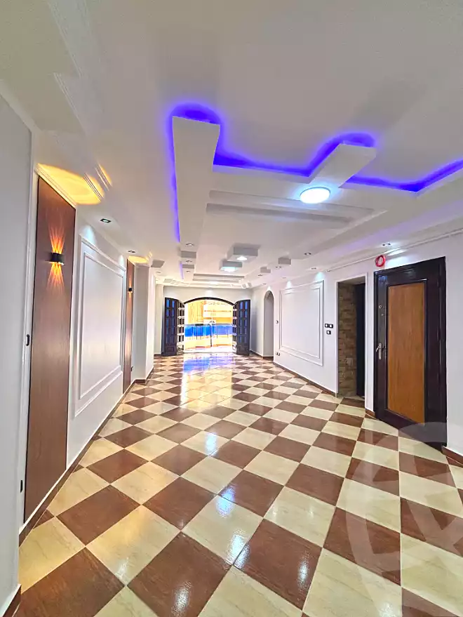 https://aqarmap.com.eg/ar/listing/7041132-for-sale-alexandria-el-asafra-shr-45