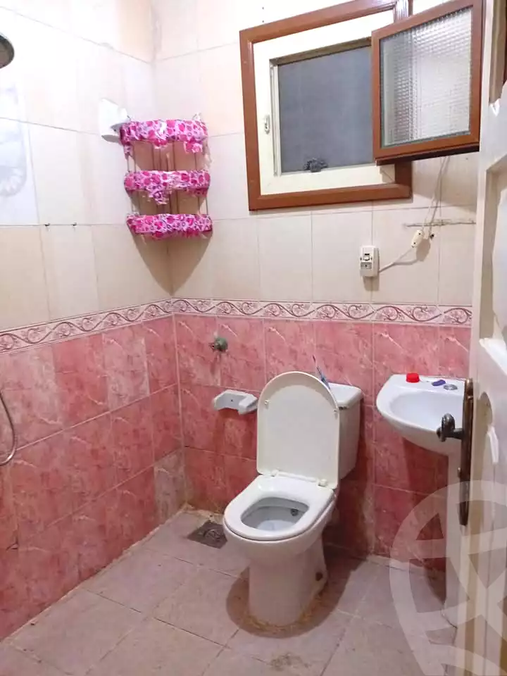 https://aqarmap.com.eg/ar/listing/7041237-for-rent-alexandria-al-agamy-lbytsh-abd-el-fattah-el-talkhawy