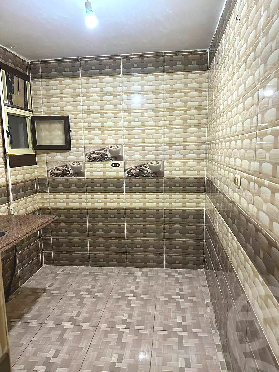 https://aqarmap.com.eg/ar/listing/7041312-for-sale-alexandria-al-agamy-el-hanouvel-al-asdakaa-st
