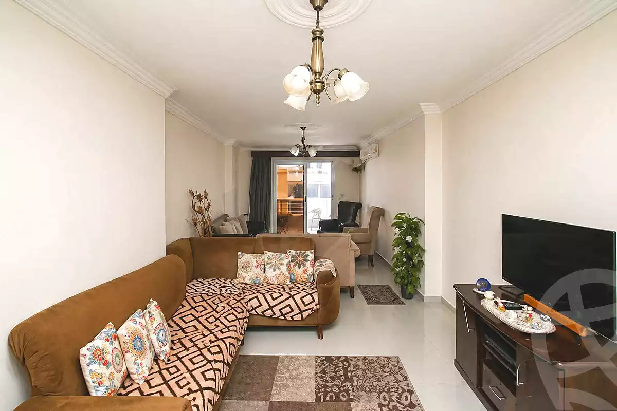 https://aqarmap.com.eg/ar/listing/7041303-for-sale-alexandria-moharram-bey-moharram-bek-st