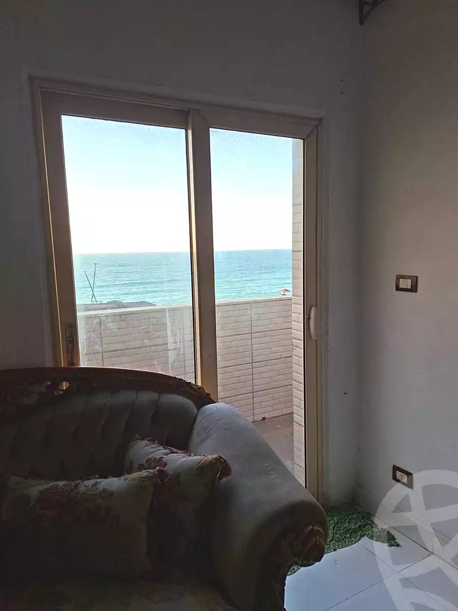 https://aqarmap.com.eg/ar/listing/7041341-for-sale-alexandria-camp-cesar
