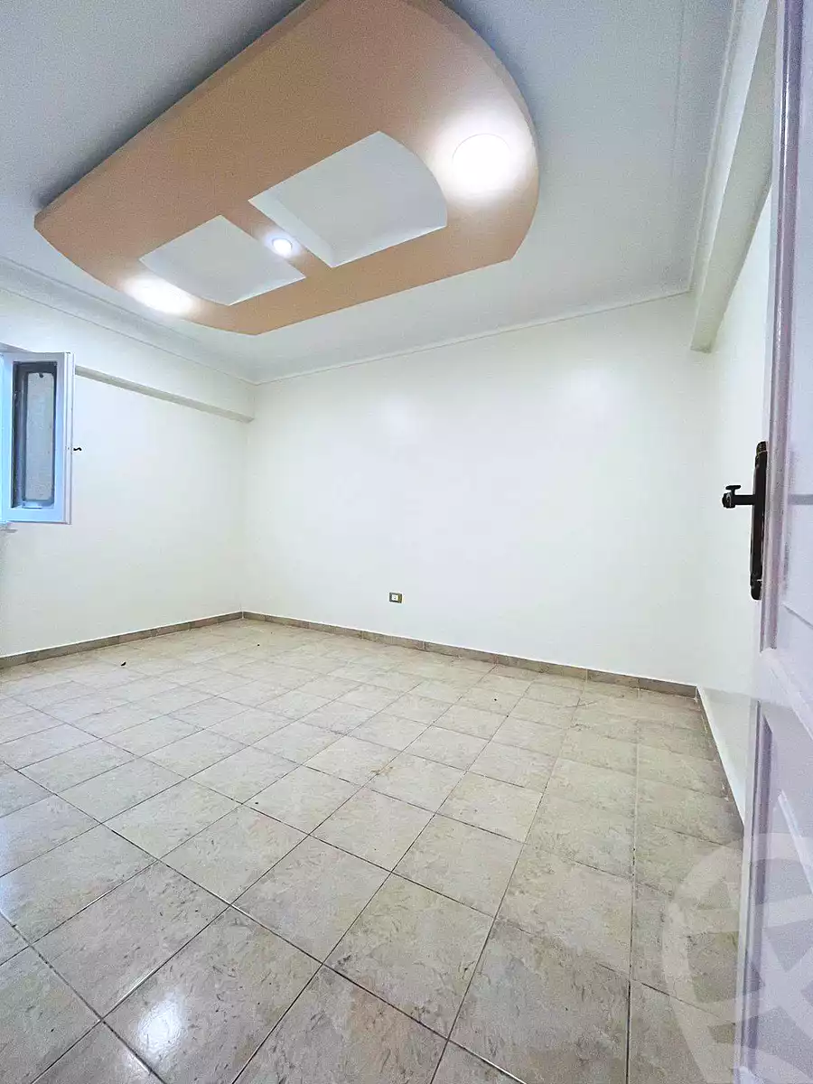 https://aqarmap.com.eg/ar/listing/7041335-for-sale-alexandria-al-agamy-shataa-el-nakheel-street-10