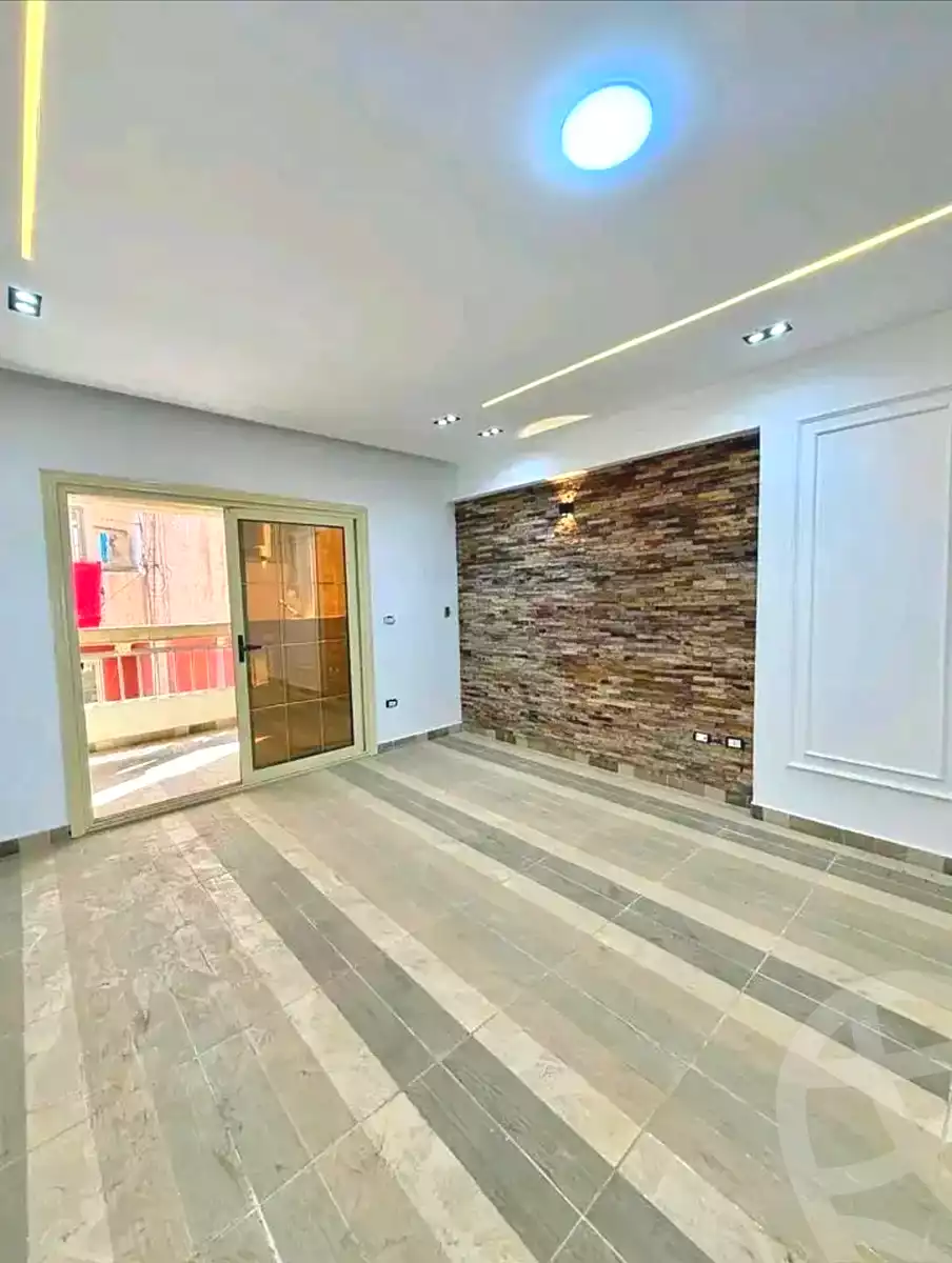 https://aqarmap.com.eg/en/listing/7041343-for-sale-alexandria-al-agamy-lbytsh-el-reyad-st