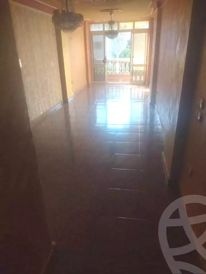 https://aqarmap.com.eg/ar/listing/7041608-for-sale-alexandria-al-agamy-lbytsh-bianchiii