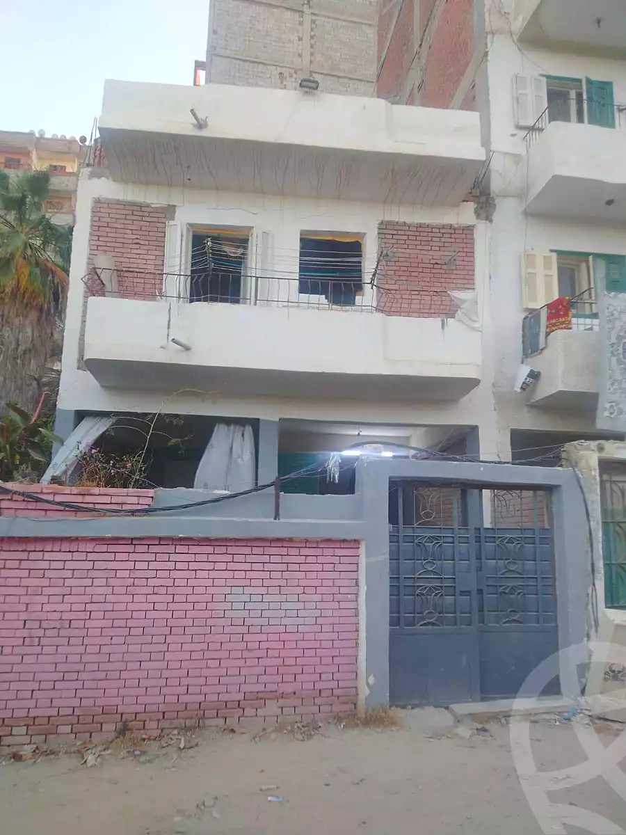 https://aqarmap.com.eg/ar/listing/7041635-for-sale-alexandria-al-agamy-el-hanouvel-al-asdakaa-st