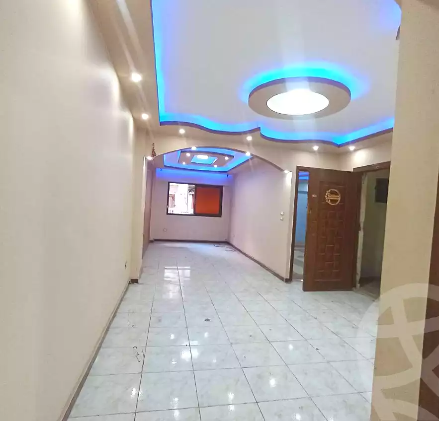 https://aqarmap.com.eg/ar/listing/7041663-for-sale-alexandria-el-asafra-shr-45