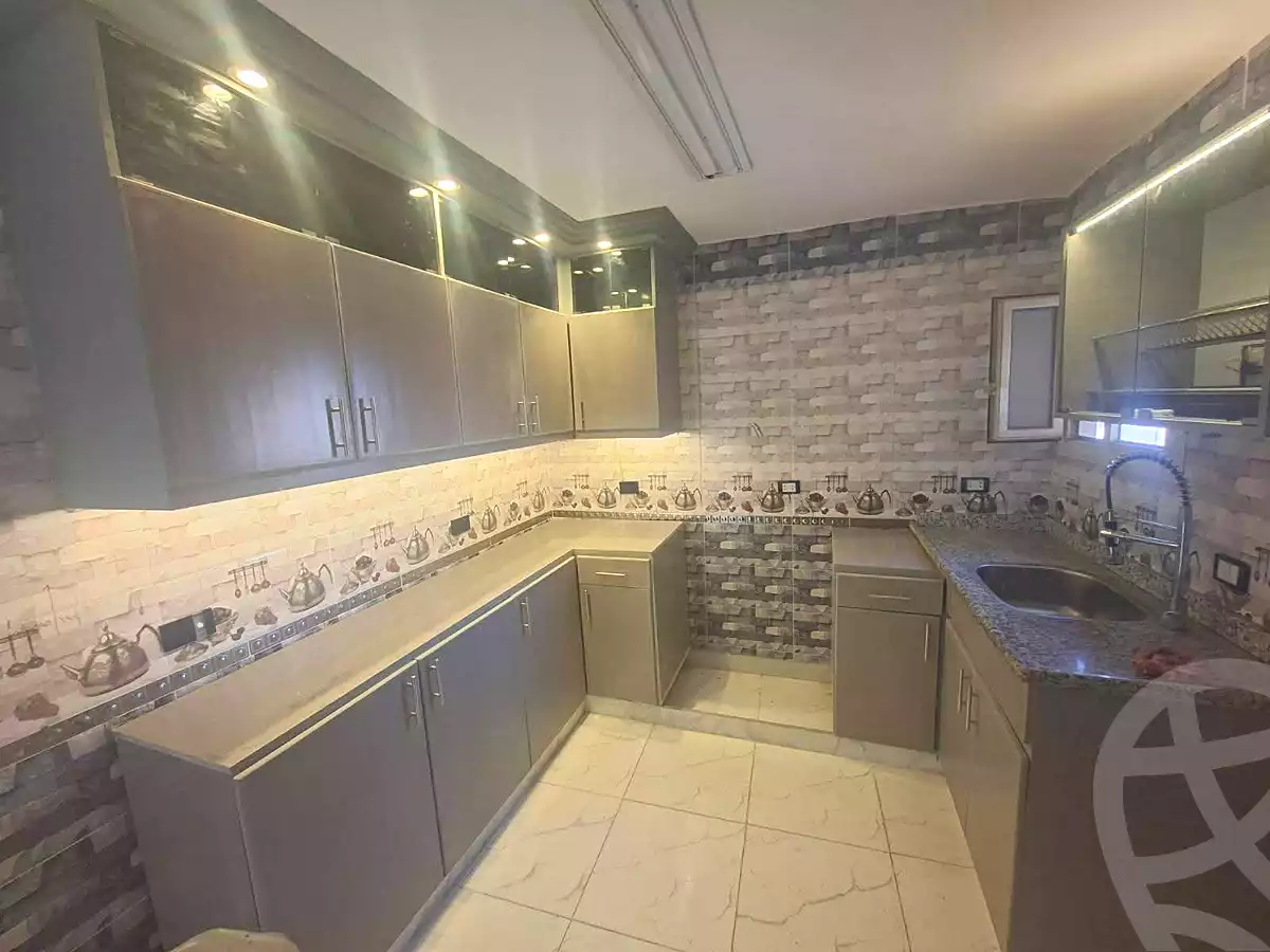 https://aqarmap.com.eg/ar/listing/7041729-for-sale-cairo-ain-shams-ain-shams-el-sharkia-ain-shams-st