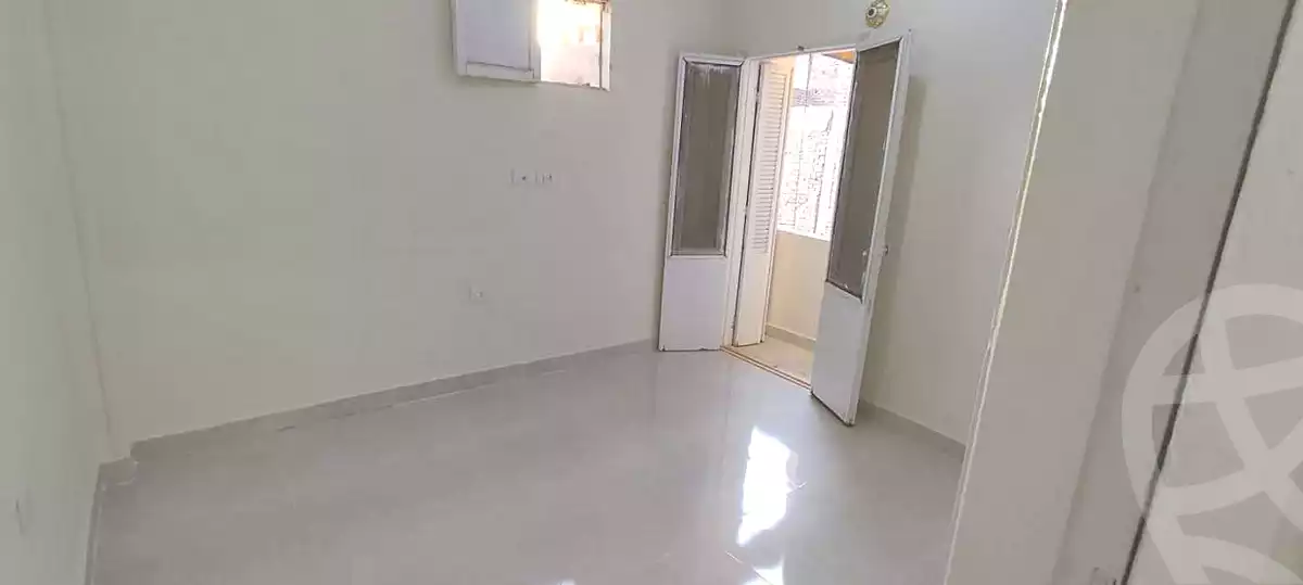 https://aqarmap.com.eg/en/listing/7041788-for-rent-cairo-ain-shams-ain-shams-el-sharkia-el-eshrein-stt
