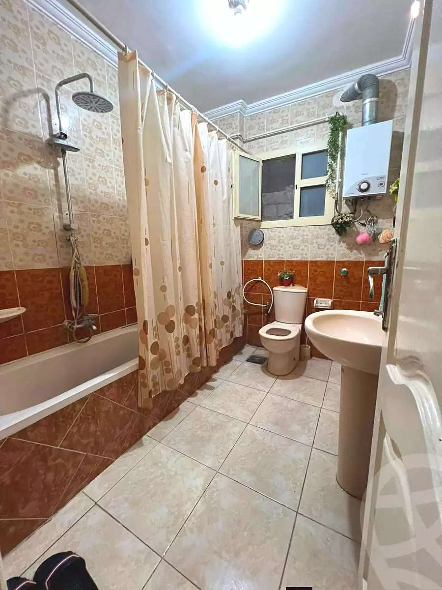 https://aqarmap.com.eg/ar/listing/7041820-for-sale-alexandria-sydy-bshr-sydy-bshr-bhry