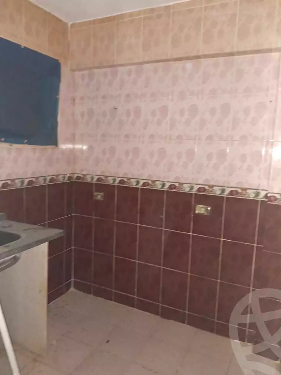 https://aqarmap.com.eg/ar/listing/7041868-for-sale-alexandria-al-agamy-el-hanouvel-el-salam-st