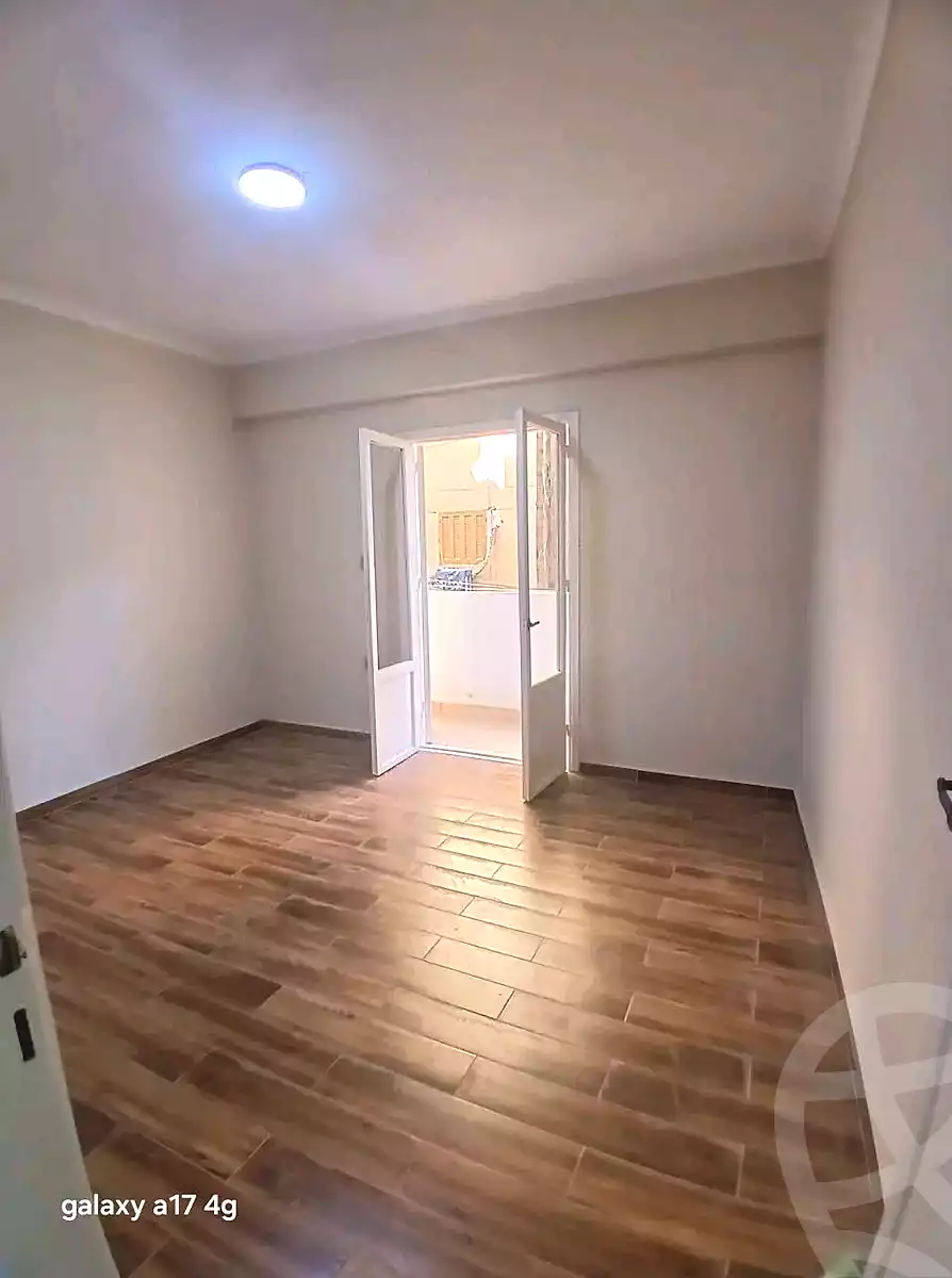 https://aqarmap.com.eg/ar/listing/7041988-for-sale-alexandria-el-asafra-ahmed-tiesser-st