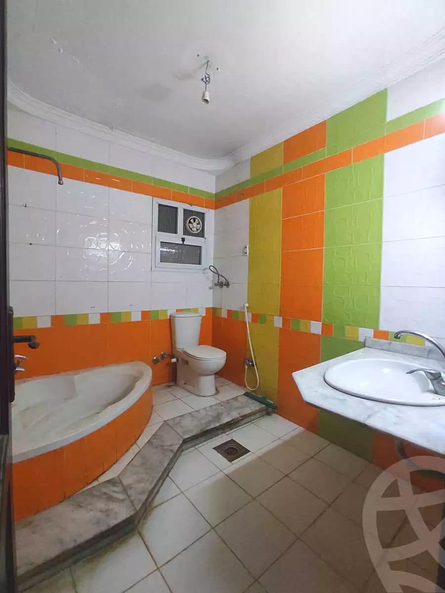 https://aqarmap.com.eg/ar/listing/7042063-for-rent-cairo-nozha-2-el-khamseen-st