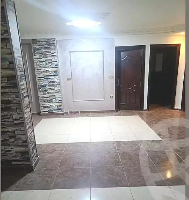 https://aqarmap.com.eg/en/listing/7042078-for-rent-cairo-ain-shams-jsr-lswys