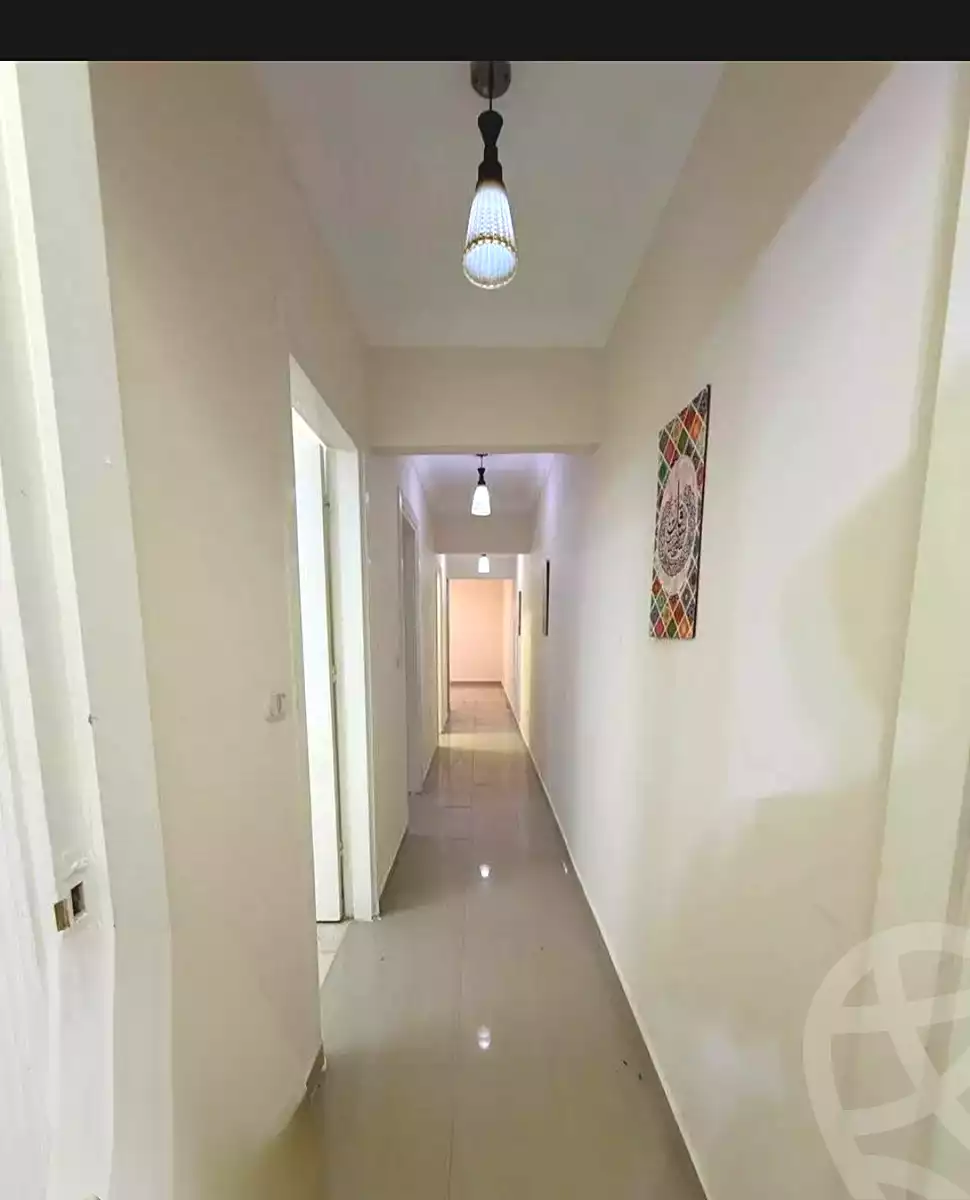 https://aqarmap.com.eg/en/listing/7042071-for-sale-alexandria-camp-cesar-famous-st