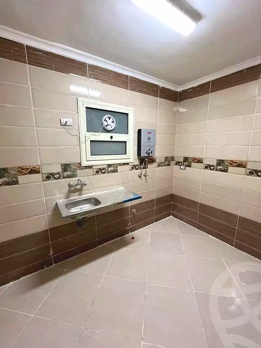https://aqarmap.com.eg/en/listing/7042098-for-rent-cairo-ain-shams-jsr-lswys