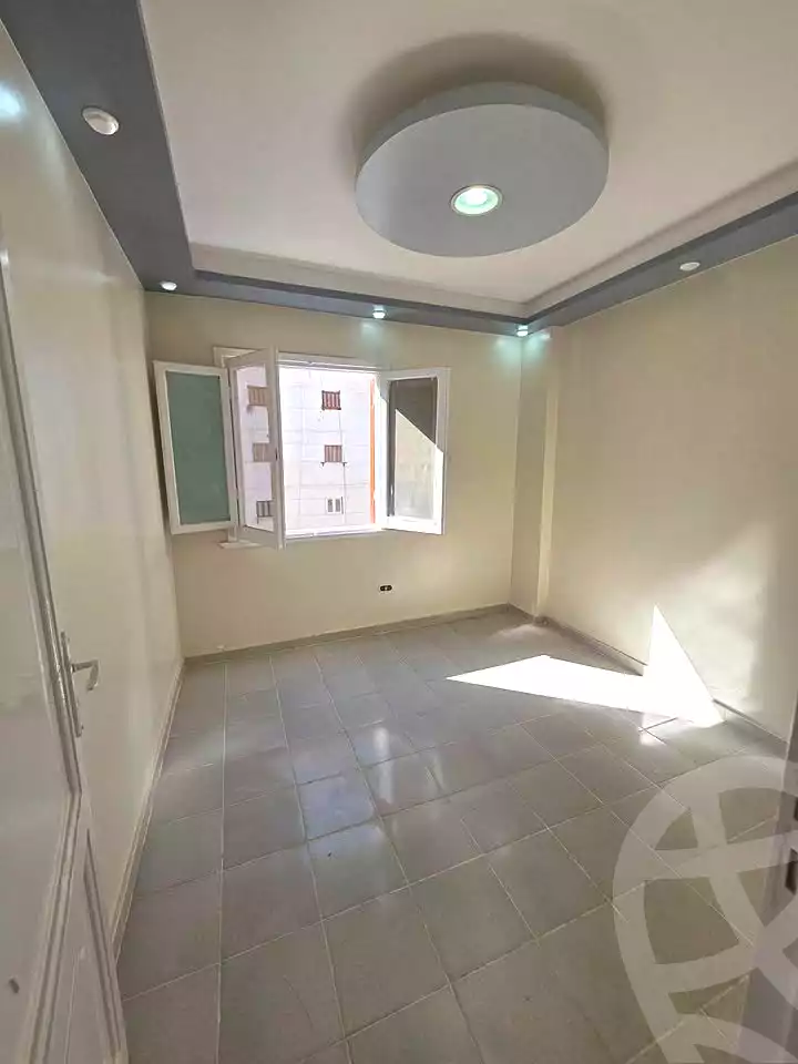 https://aqarmap.com.eg/ar/listing/7042124-for-sale-alexandria-al-agamy-shataa-el-nakheel