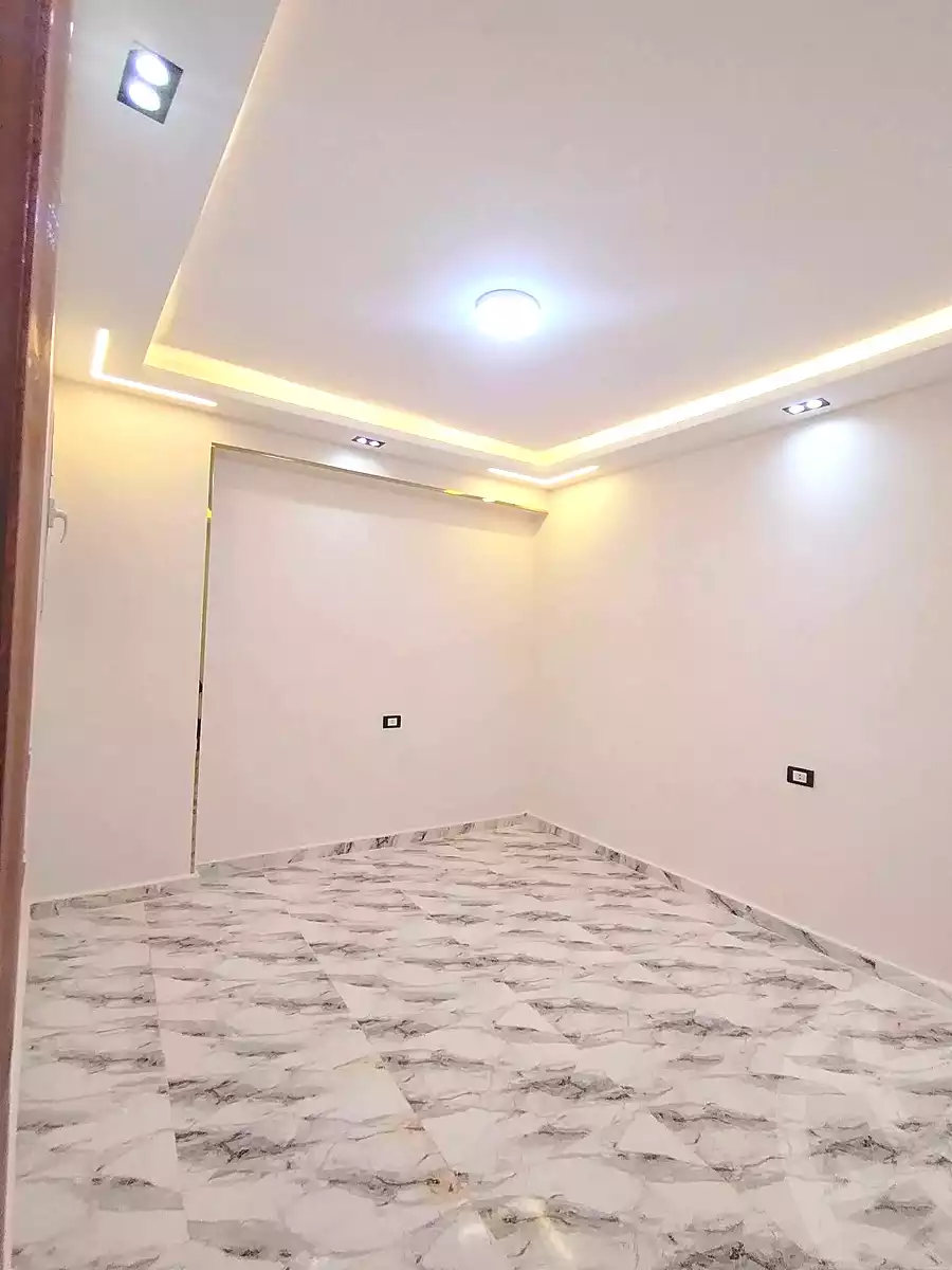 https://aqarmap.com.eg/ar/listing/7042210-for-sale-cairo-elnozha-Streettt-27