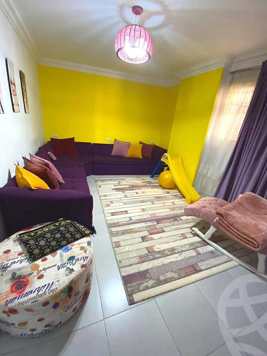 https://aqarmap.com.eg/en/listing/7042340-for-sale-cairo-helwan-hadayek-helwan-nile-corniche-st