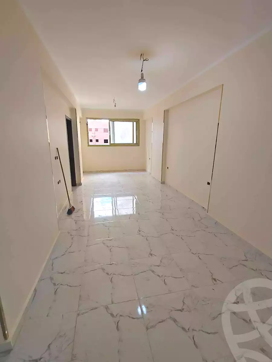 https://aqarmap.com.eg/ar/listing/7042372-for-sale-cairo-helwan-hadayek-helwan-el-eshrein-st