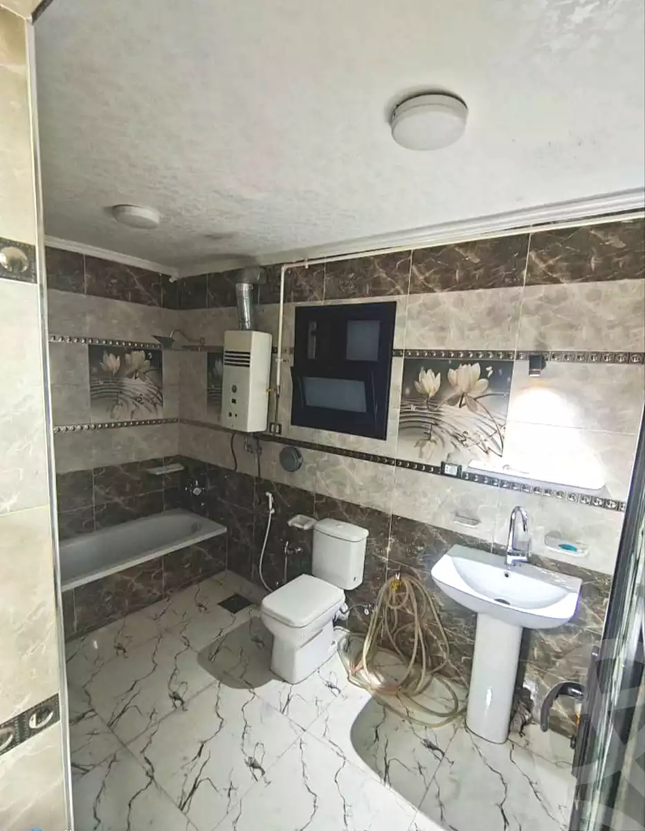 https://aqarmap.com.eg/ar/listing/7042728-for-sale-cairo-helwan-helwan-el-sharkeya-thabit-basha-st