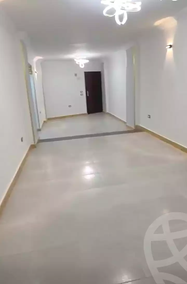 https://aqarmap.com.eg/ar/listing/7042966-for-sale-cairo-ain-shams-ain-shams-el-sharkia