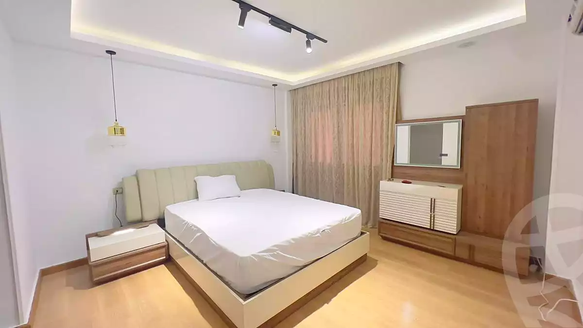 https://aqarmap.com.eg/en/listing/7043010-for-sale-cairo-new-cairo-compounds-the-square