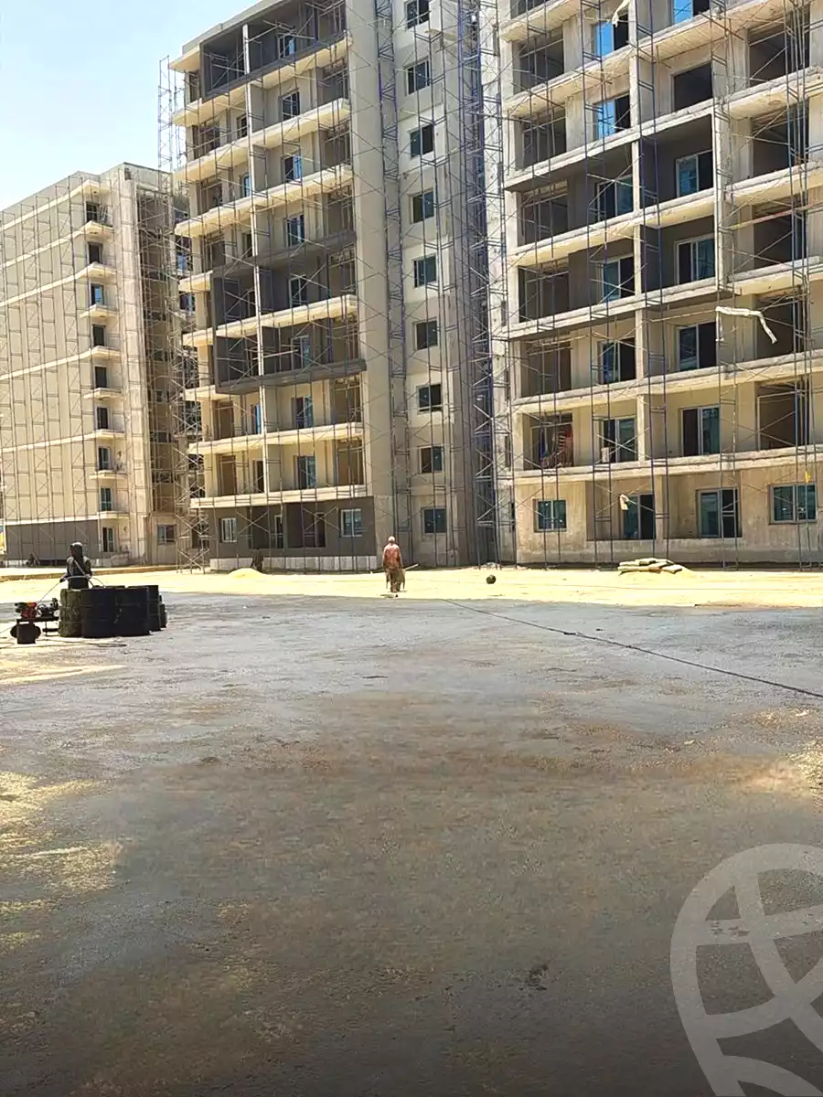 https://aqarmap.com.eg/ar/listing/7043045-for-sale-cairo-new-administrative-capital-r7-la-capitale