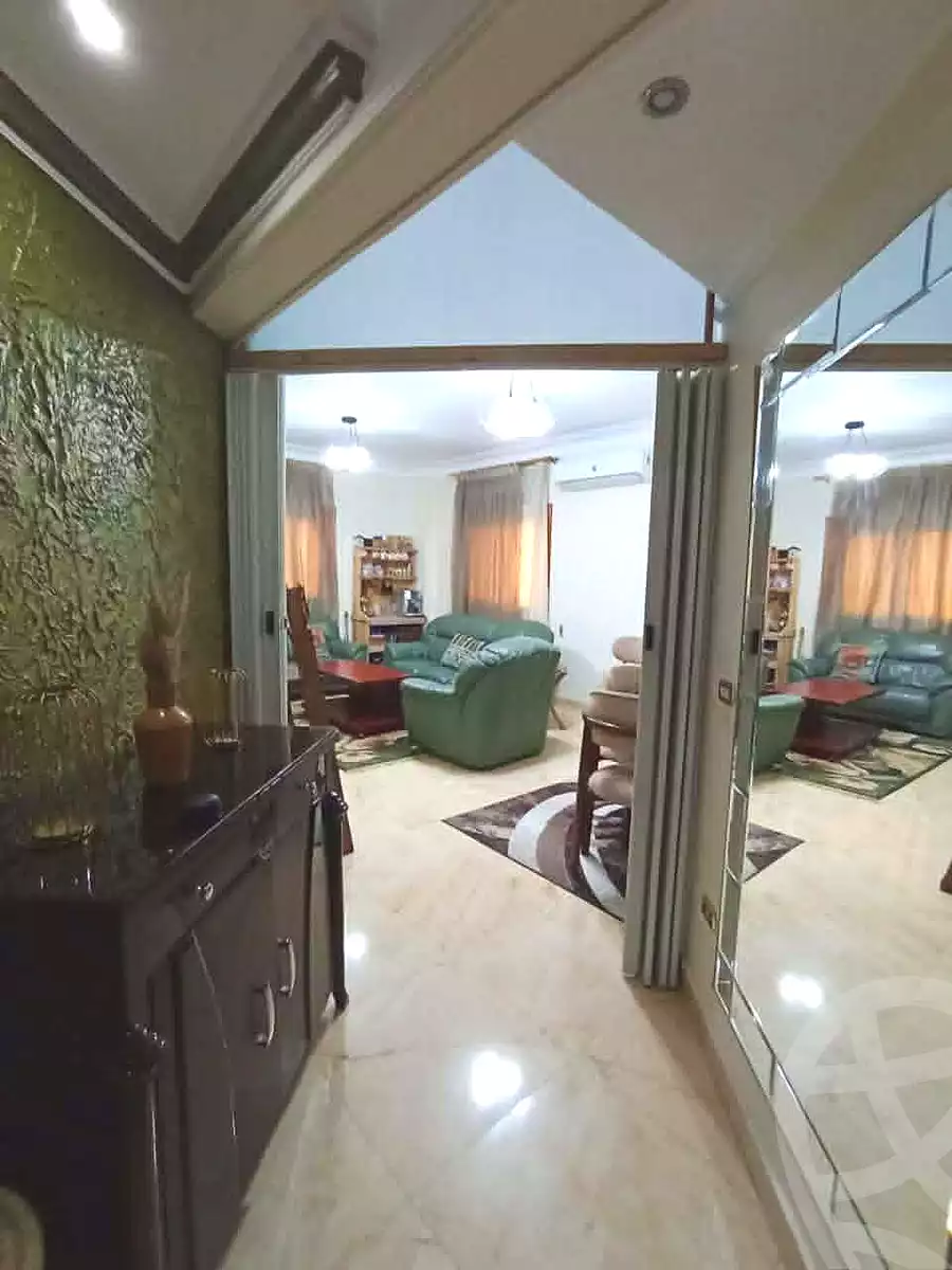 https://aqarmap.com.eg/ar/listing/7043059-for-sale-cairo-new-cairo-el-banafsg-el-banafsag-omarat-al-gabri-st