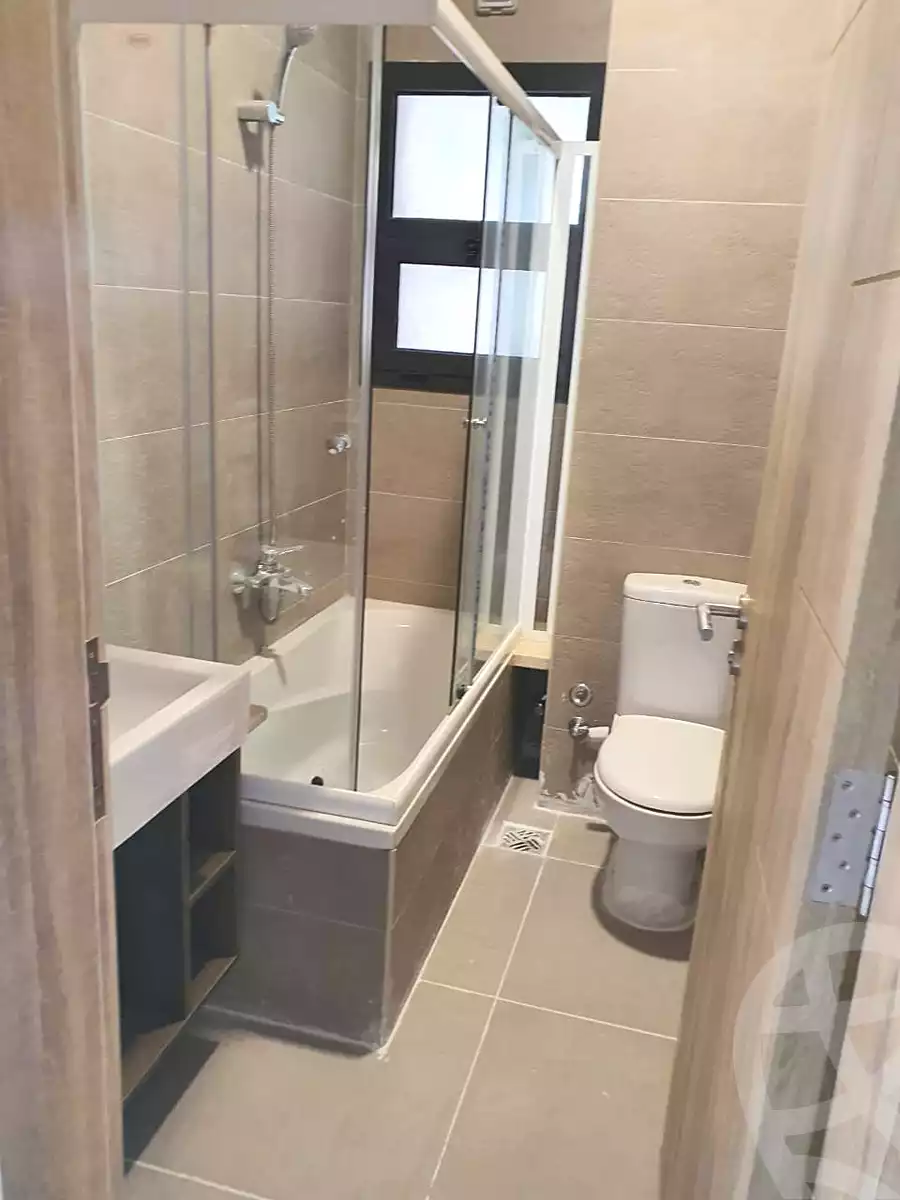https://aqarmap.com.eg/ar/listing/7043122-for-rent-cairo-new-cairo-compounds-fifth-square