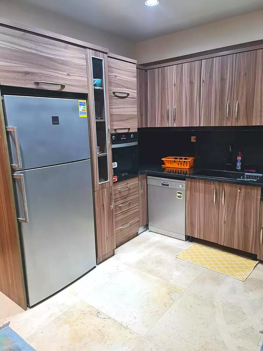 https://aqarmap.com.eg/en/listing/7043399-for-rent-cairo-new-cairo-compounds-lakeview-residence