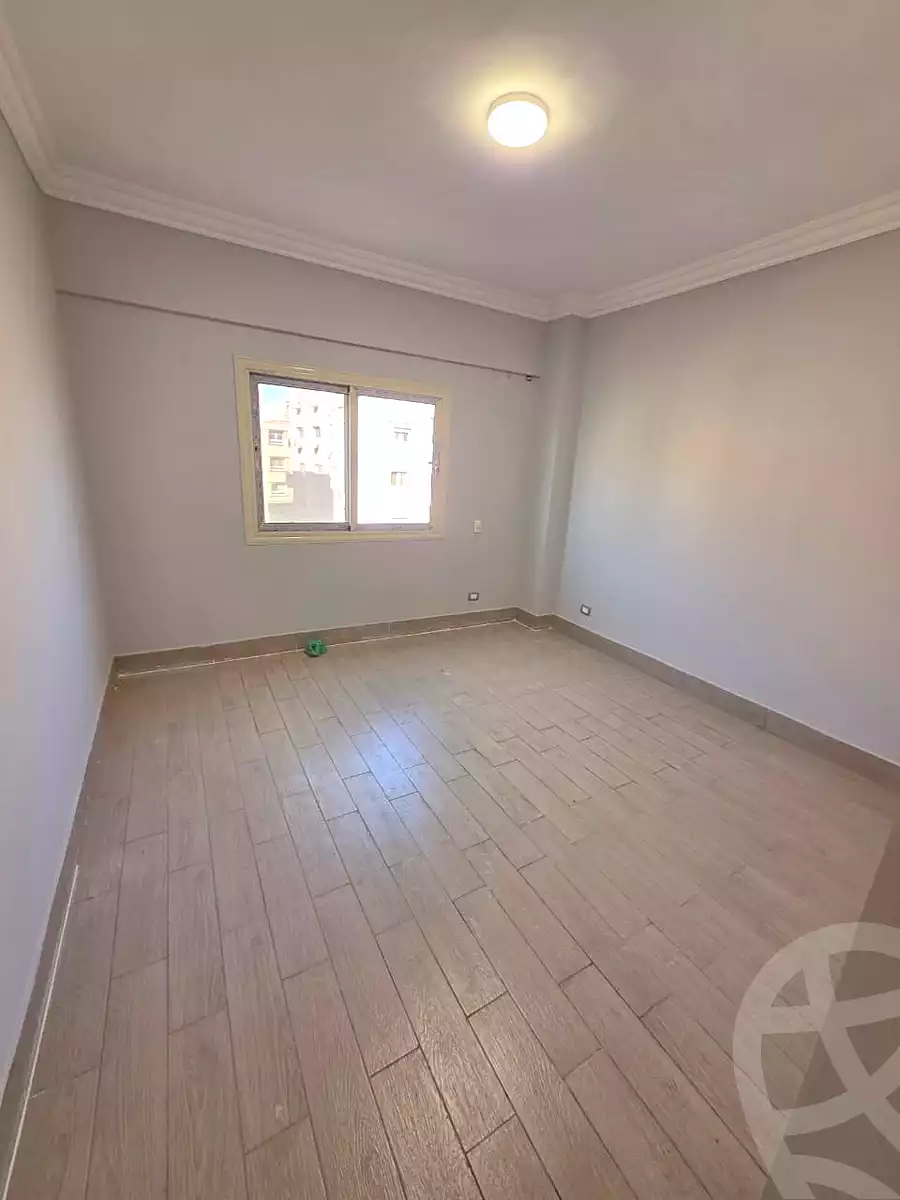 https://aqarmap.com.eg/ar/listing/7043563-for-rent-cairo-new-cairo-compounds-family-city