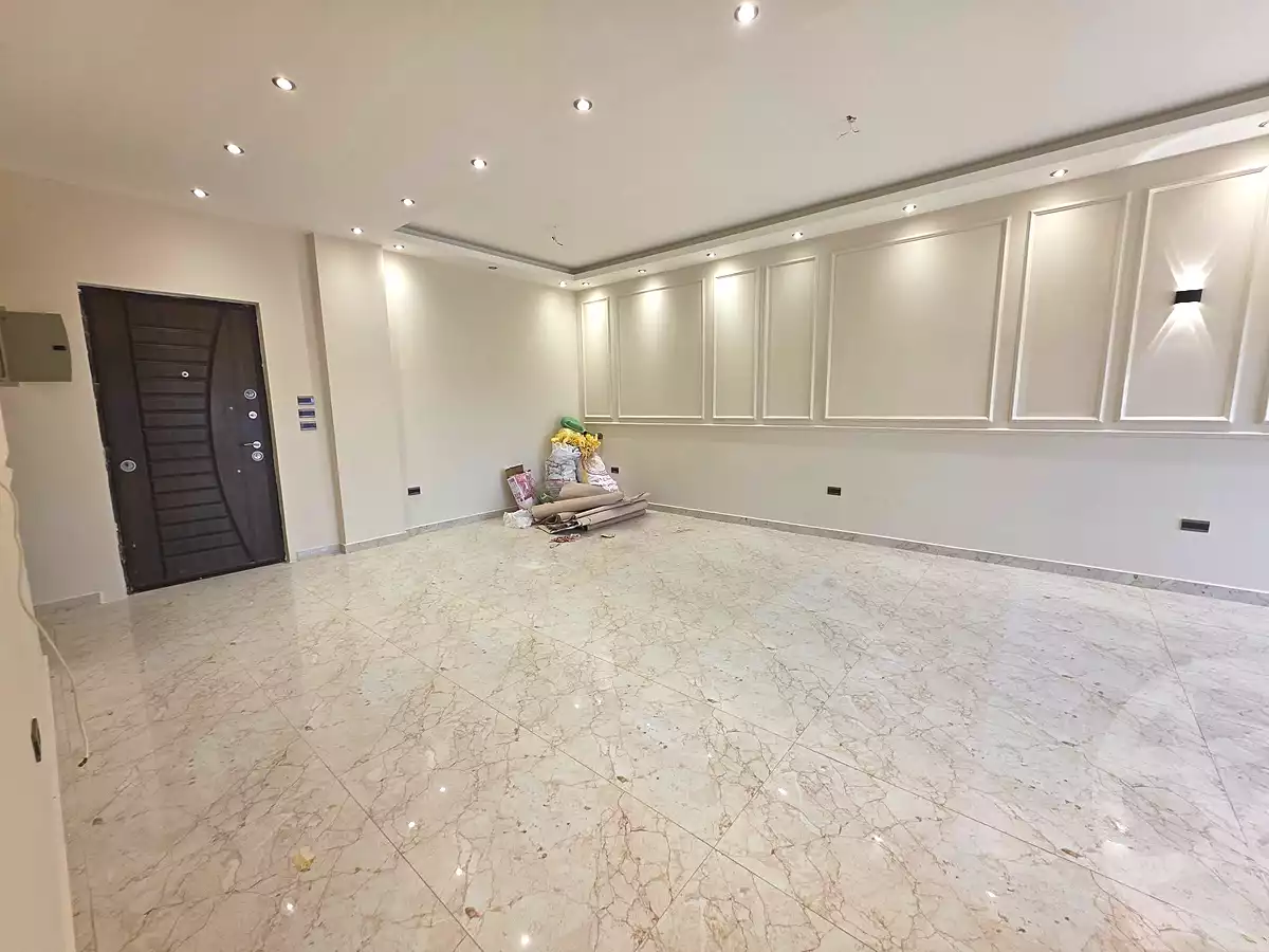https://aqarmap.com.eg/ar/listing/7043576-for-rent-cairo-new-cairo-el-lotus-lotus-north-lmntq-lwl-llwts-lshmly