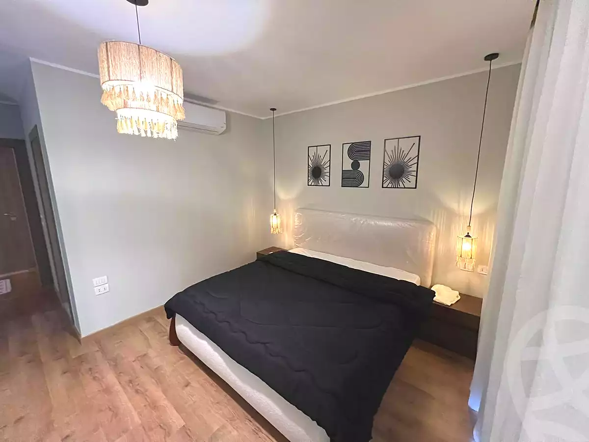 https://aqarmap.com.eg/en/listing/7043621-for-rent-cairo-new-cairo-compounds-lakeview-residence