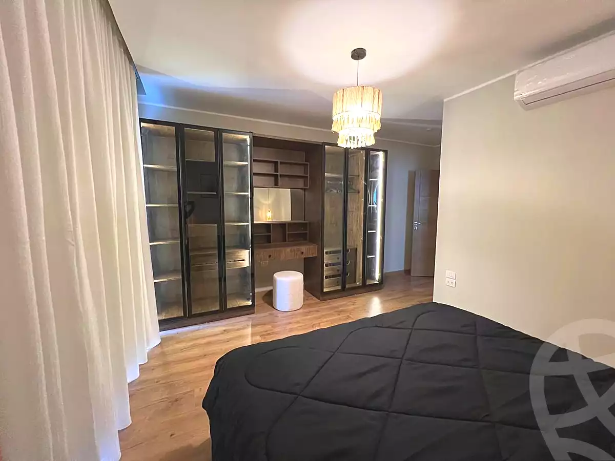 https://aqarmap.com.eg/en/listing/7043621-for-rent-cairo-new-cairo-compounds-lakeview-residence