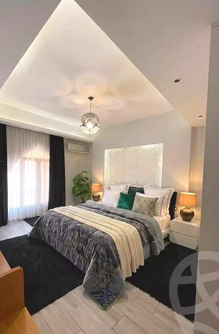 https://aqarmap.com.eg/ar/listing/7043619-for-sale-cairo-new-cairo-compounds-hayati-residence