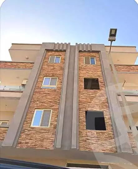 https://aqarmap.com.eg/ar/listing/7043802-for-sale-cairo-badr-city-hai-el-ashgar-featured-neighborhood-el-imam-el-bokhary-st