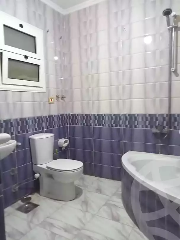 https://aqarmap.com.eg/ar/listing/7043935-for-sale-alexandria-sydy-bshr-sydy-bshr-bhry-khalil-hamada-st
