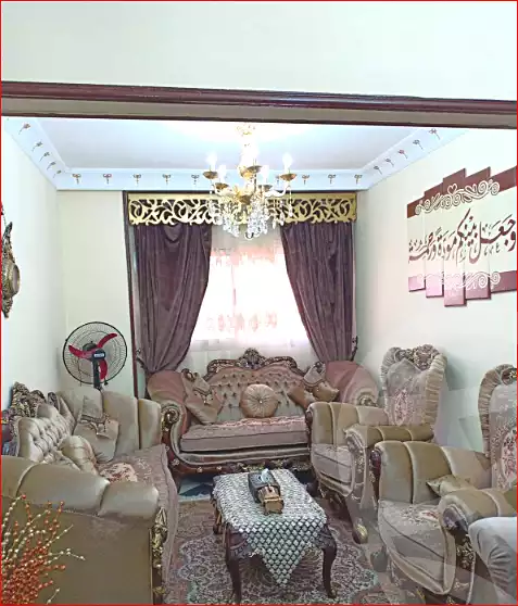 https://aqarmap.com.eg/ar/listing/7043965-for-sale-cairo-helwan-helwan-el-sharkeya-mostafa-safwat-st