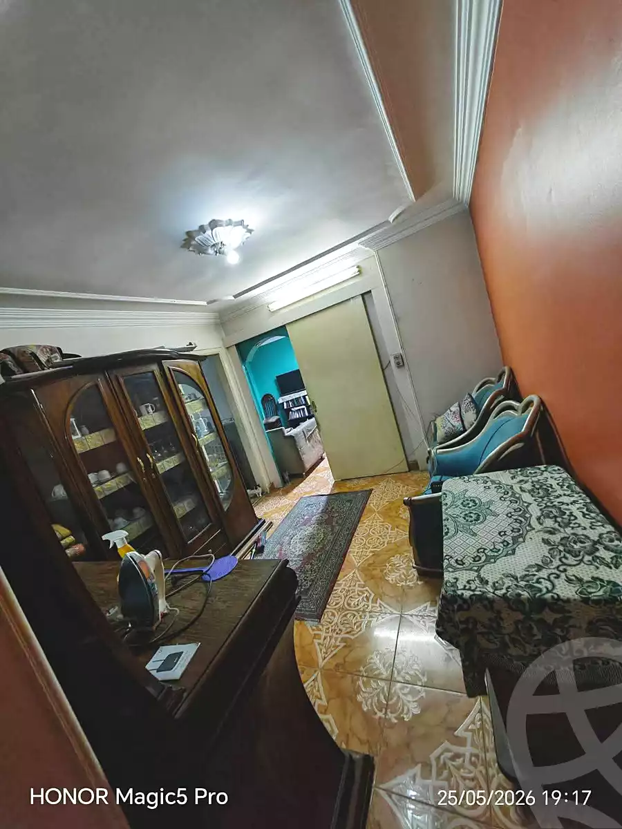 https://aqarmap.com.eg/ar/listing/7044512-for-sale-cairo-helwan-helwan-el-sharkeya-borhan-st