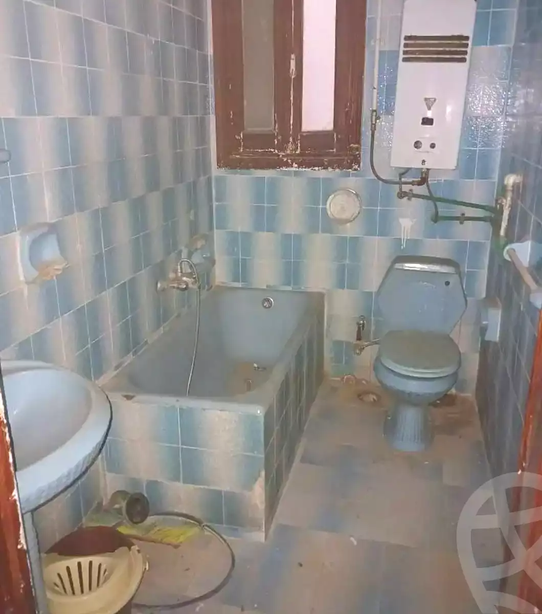 https://aqarmap.com.eg/en/listing/7044534-for-sale-alexandria-sydy-bshr-tryq-ljysh