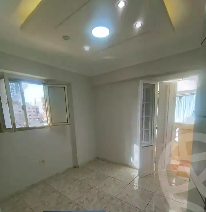 https://aqarmap.com.eg/en/listing/7044566-for-sale-alexandria-lsywf-el-falki